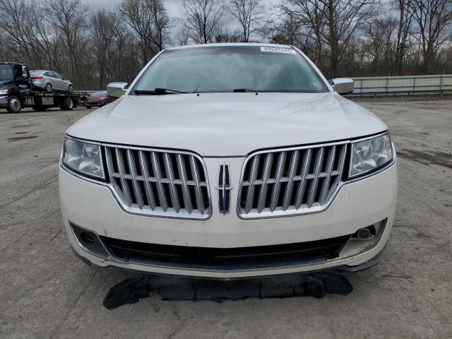 3LNHL2JC7BR764697 - 2011 LINCOLN MKZ WHITE photo 5