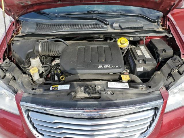 2C4RC1CG4FR742199 - 2015 CHRYSLER TOWN & COU TOURING L RED photo 12