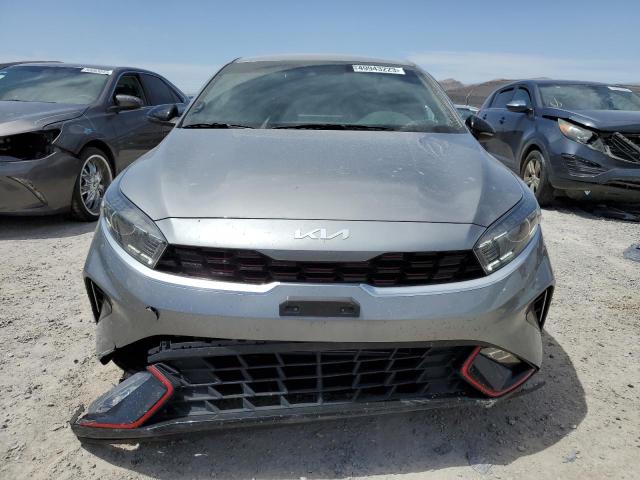 3KPF54AD1NE432924 - 2022 KIA FORTE GT LINE GRAY photo 5