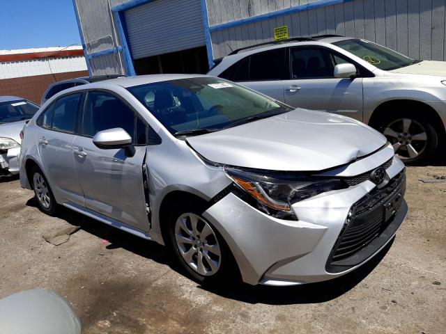 5YFB4MDE1RP123626 - 2024 TOYOTA COROLLA LE SILVER photo 4