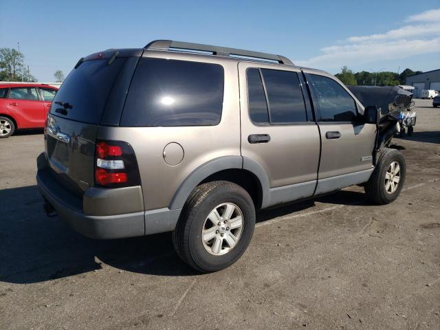 1FMEU73E26UA91375 - 2006 FORD EXPLORER XLT TAN photo 3