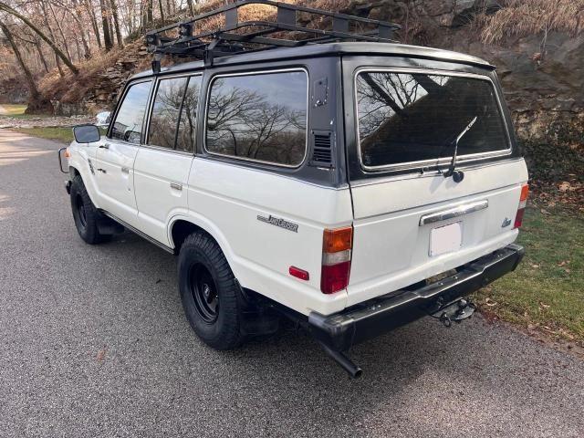 JT3FJ60G2F1130439 - 1985 TOYOTA LAND CRUIS FJ60 WHITE photo 3