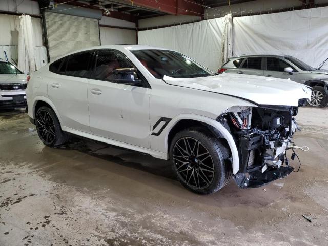 5YMCY0C01M9E12327 - 2021 BMW X6 M WHITE photo 4