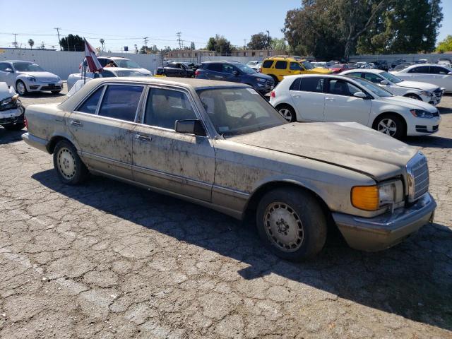 WDBCA35D7KA427310 - 1989 MERCEDES-BENZ 420 SEL GOLD photo 4