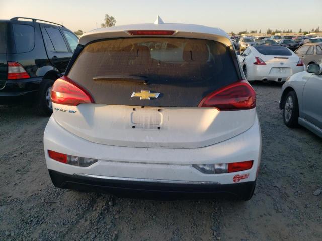 1G1FW6S07J4139442 - 2018 CHEVROLET BOLT EV LT WHITE photo 6