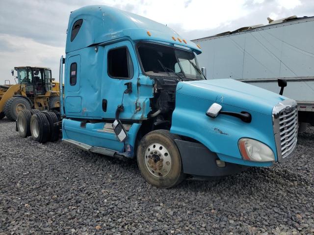 2013 FREIGHTLINER CASCADIA 125, 