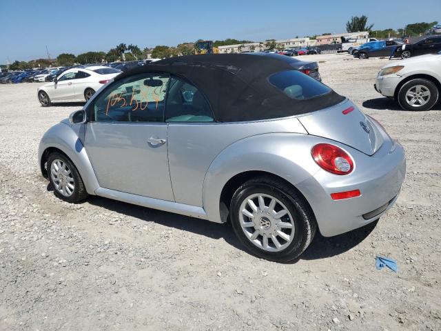 3VWRF31Y66M301063 - 2006 VOLKSWAGEN NEW BEETLE CONVERTIBLE OPTION PACKAGE 1 SILVER photo 2