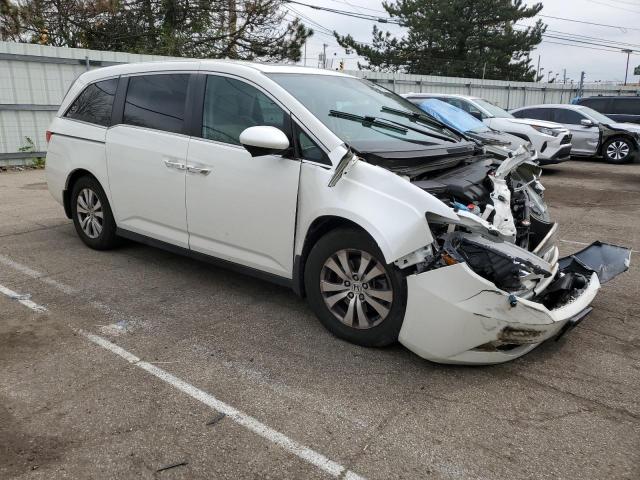 5FNRL5H66GB160139 - 2016 HONDA ODYSSEY EXL WHITE photo 4