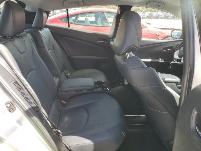 JTDKARFP4H3004187 - 2017 TOYOTA PRIUS PRIM ვერცხლისფერი ფოტო 10