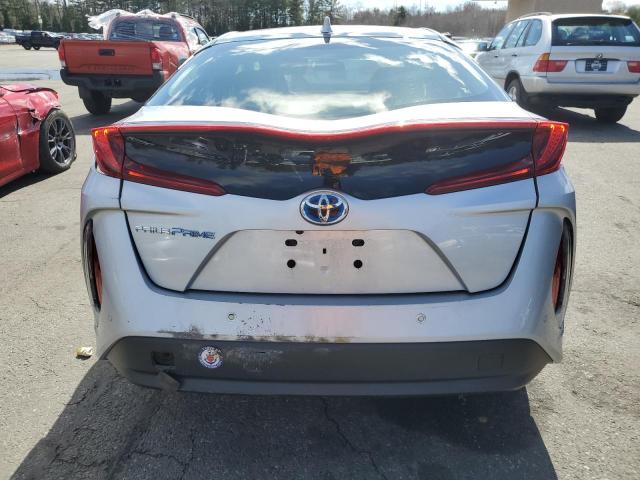 JTDKARFP4H3004187 - 2017 TOYOTA PRIUS PRIM ვერცხლისფერი ფოტო 6