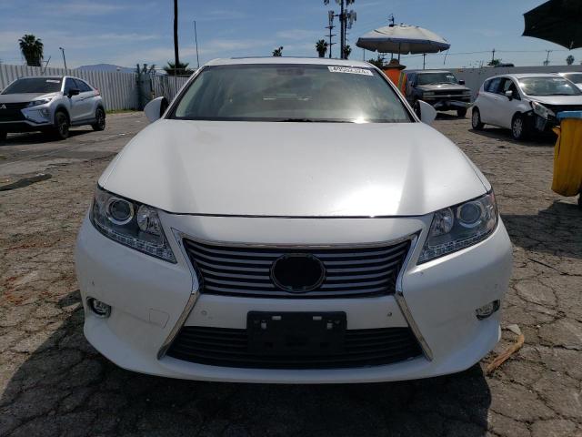 JTHBW1GG1E2040601 - 2014 LEXUS ES 300H WHITE photo 5