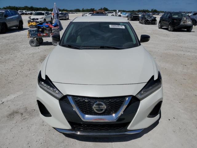 1N4AA6AV8KC367542 - 2019 NISSAN MAXIMA S WHITE photo 5