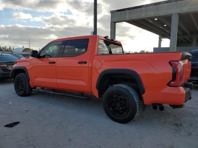 5TFPC5DB0PX017719 - 2023 TOYOTA TUNDRA CREWMAX LIMITED ORANGE photo 2