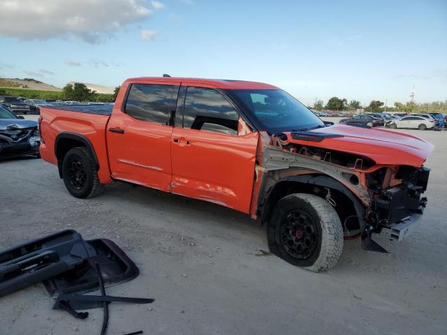 5TFPC5DB0PX017719 - 2023 TOYOTA TUNDRA CREWMAX LIMITED ORANGE photo 4