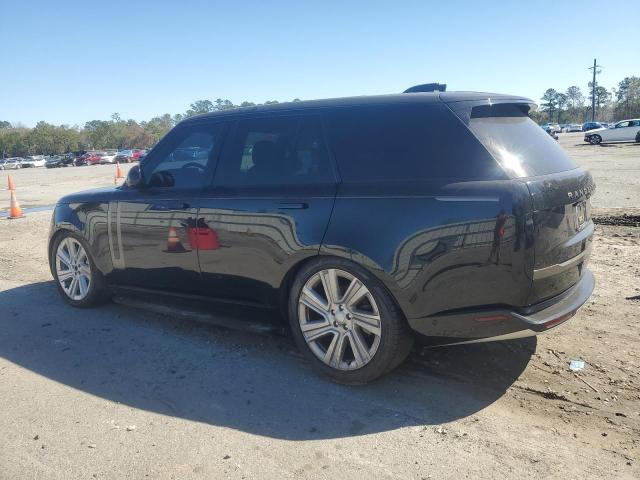 SALKP9FU3NA002953 - 2022 LAND ROVER RANGE ROVE SE BLACK photo 2