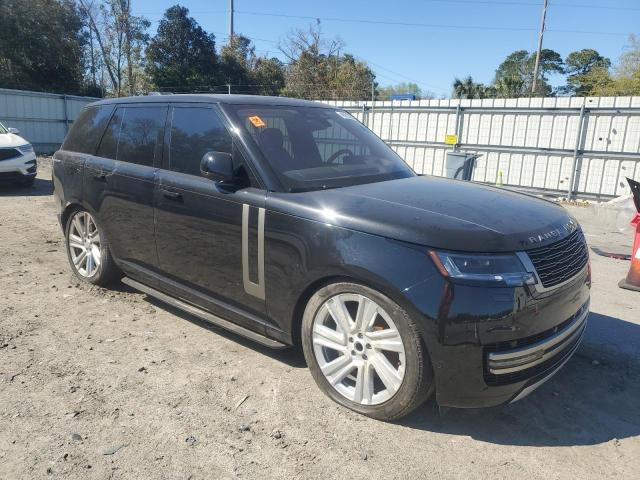 SALKP9FU3NA002953 - 2022 LAND ROVER RANGE ROVE SE BLACK photo 4