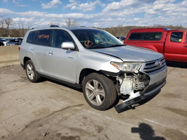 5TDDK3EH9CS165896 - 2012 TOYOTA HIGHLANDER LIMITED SILVER photo 4