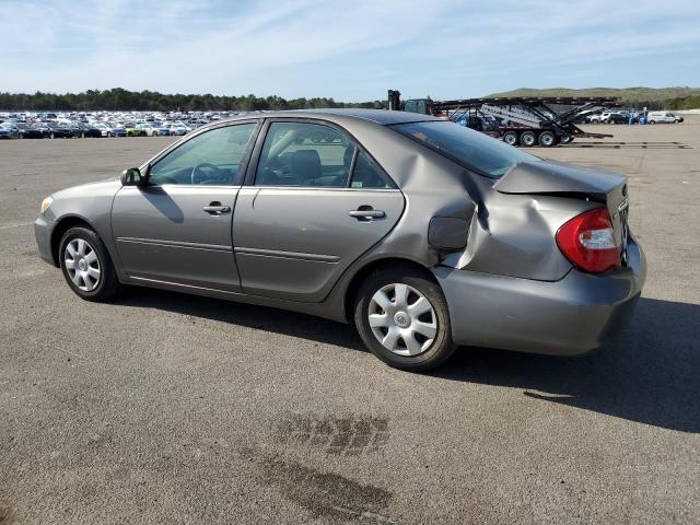 4T1BE32K12U627839 - 2002 TOYOTA CAMRY LE GRAY photo 2