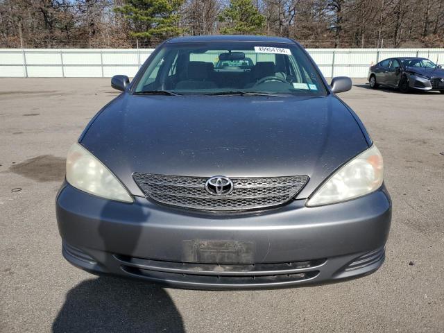 4T1BE32K12U627839 - 2002 TOYOTA CAMRY LE GRAY photo 5