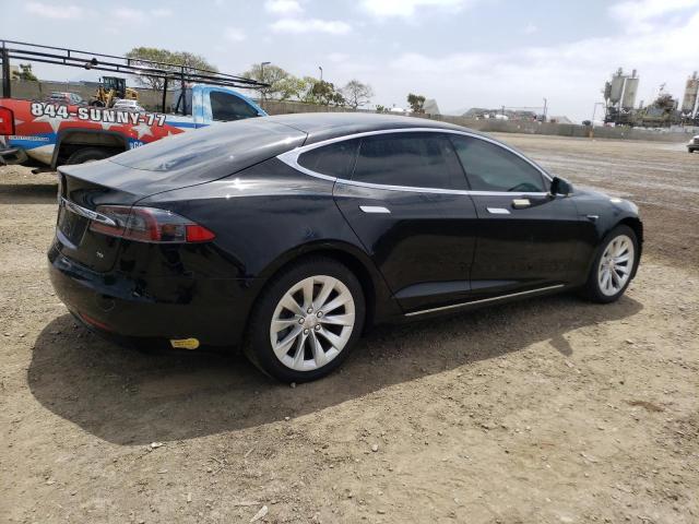 5YJSA1E1XHF185510 - 2017 TESLA MODEL S Negro foto 3