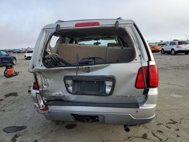 5LMFU28R03LJ41143 - 2003 LINCOLN NAVIGATOR 银色 照片 6