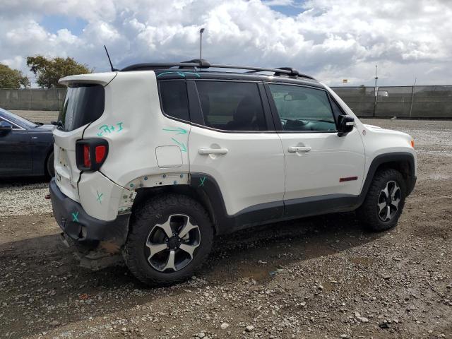 ZACNJDC1XNPN68737 - 2022 JEEP RENEGADE TRAILHAWK WHITE photo 3