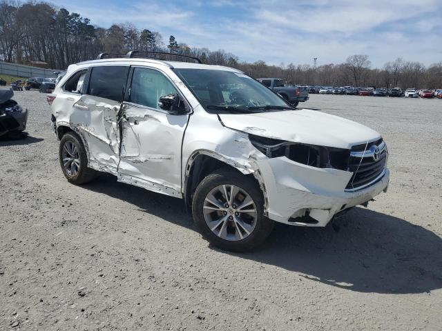 5TDJKRFH4FS121555 - 2015 TOYOTA HIGHLANDER XLE WHITE photo 4