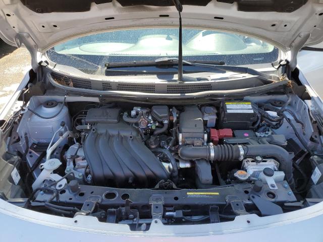 3N1CN7AP0JL812845 - 2018 NISSAN VERSA S SILVER photo 11