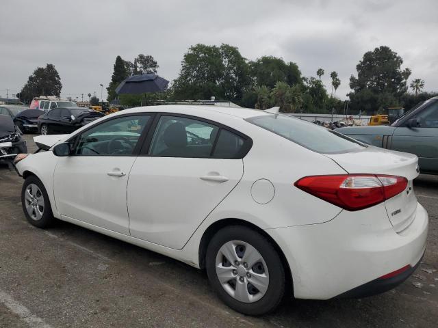 KNAFK4A62G5617330 - 2016 KIA FORTE LX WHITE photo 2