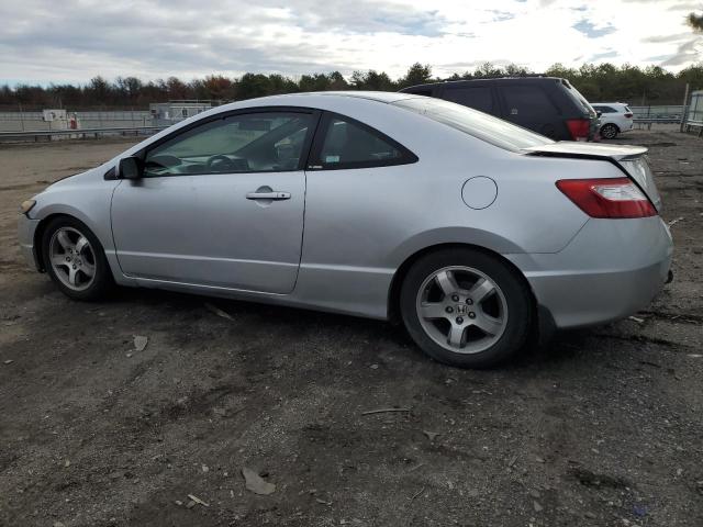 2HGFG12616H577817 - 2006 HONDA CIVIC LX SILVER photo 2