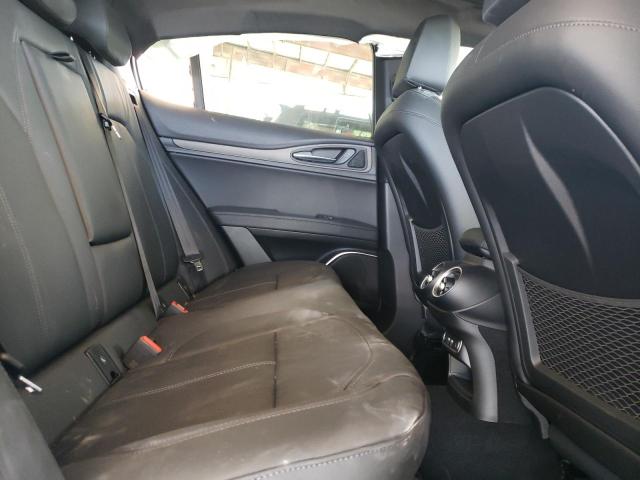 ZASPAKBN8N7D24769 - 2022 ALFA ROMEO STELVIO TI WHITE photo 6