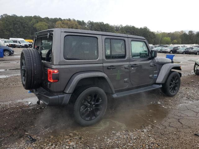 1C4JJXP6XMW643026 - 2021 JEEP WRANGLER U SAHARA 4XE GRAY photo 3