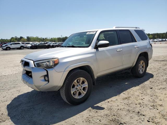 JTEBU5JR1F5244318 - 2015 TOYOTA 4RUNNER SR5 SILVER photo 1