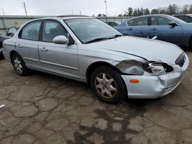 KMHWF35V81A437413 - 2001 HYUNDAI SONATA GLS SILVER photo 4