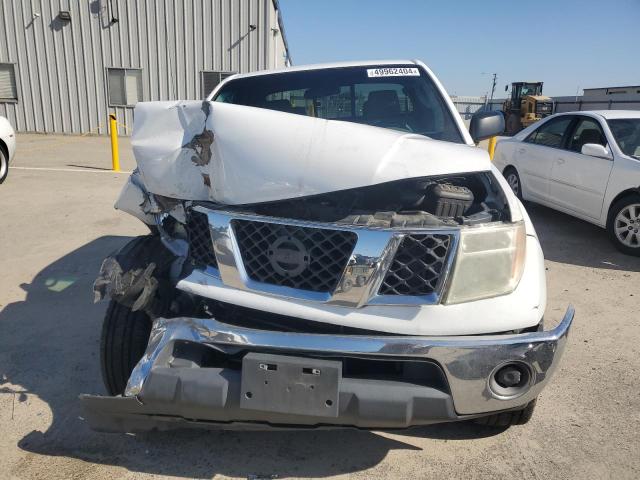 1N6BD06T88C431840 - 2008 NISSAN FRONTIER KING CAB XE WHITE photo 5