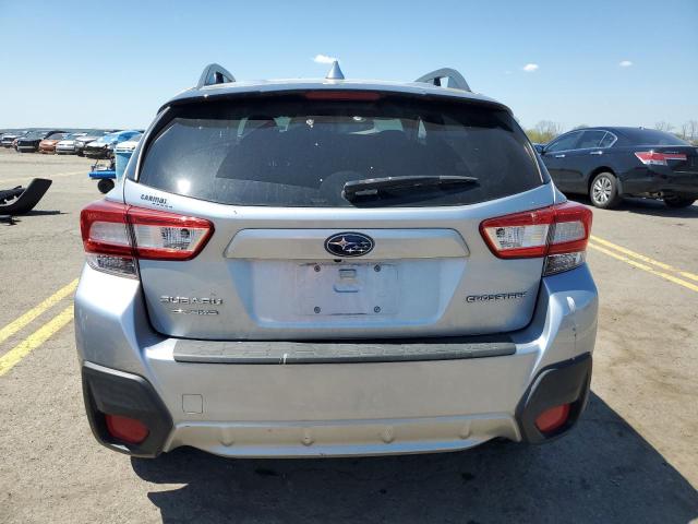 JF2GTABC1JH310309 - 2018 SUBARU CROSSTREK PREMIUM SILVER photo 6