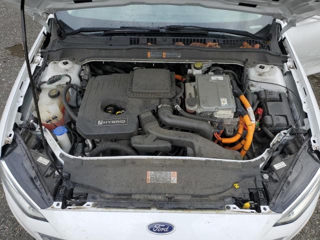 3FA6P0RU6LR132752 - 2020 FORD FUSION TITANIUM WHITE photo 11