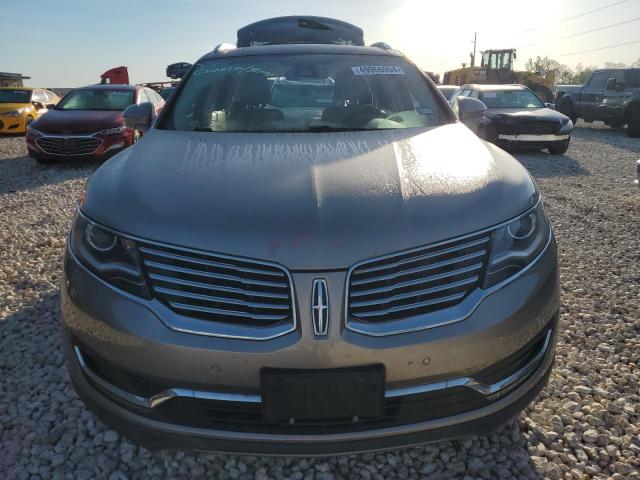 2LMPJ6LP6JBL49042 - 2018 LINCOLN MKX RESERVE بيج صورة 5
