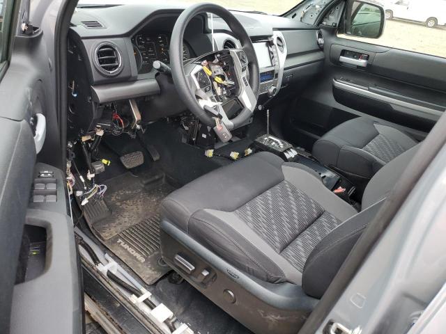 5TFUY5F19MX972443 - 2021 TOYOTA TUNDRA DOUBLE CAB SR/SR5 TURQUOISE photo 8