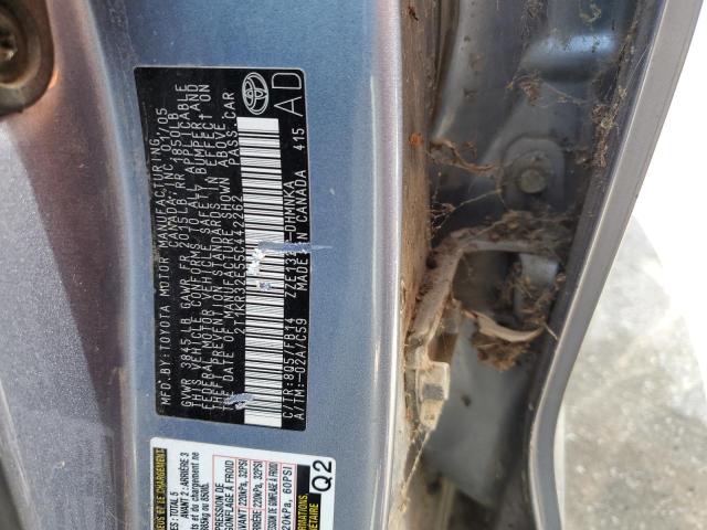 2T1KR32E55C442262 - 2005 TOYOTA COROLLA MA XR BLUE photo 12