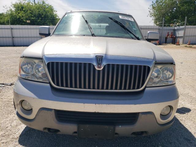 5LMFU28R94LJ08501 - 2004 LINCOLN NAVIGATOR ვერცხლისფერი ფოტო 5