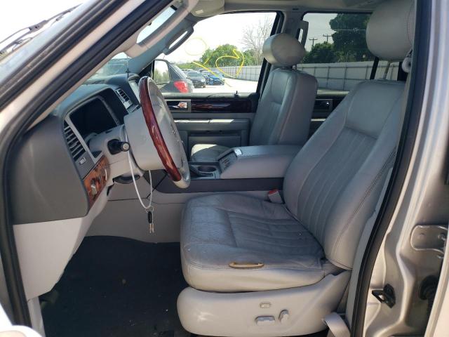 5LMFU28R94LJ08501 - 2004 LINCOLN NAVIGATOR ვერცხლისფერი ფოტო 7