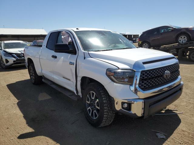 5TFUY5F19KX804606 - 2019 TOYOTA TUNDRA DOUBLE CAB SR/SR5 WHITE photo 4