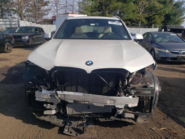 5UXCR6C01M9E64533 - 2021 BMW X5 XDRIVE40I WHITE photo 5