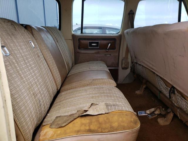 CCS167F164273 - 1977 CHEVROLET SUBURBAN YELLOW photo 11