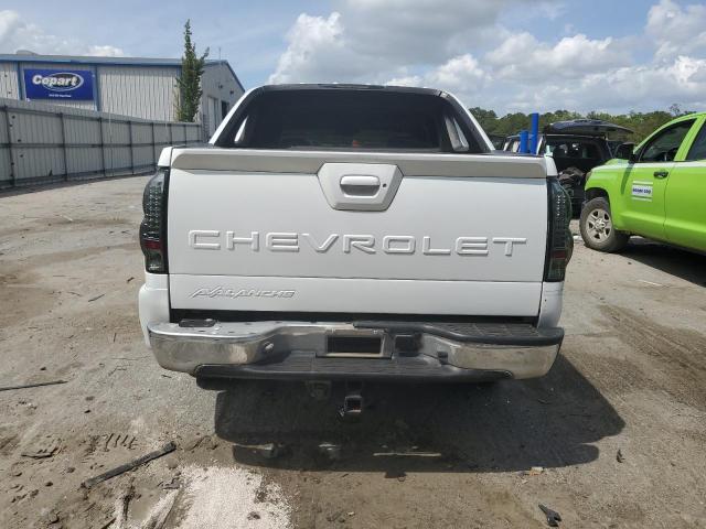 3GNEC12T64G124244 - 2004 CHEVROLET AVALANCHE C1500 WHITE photo 6