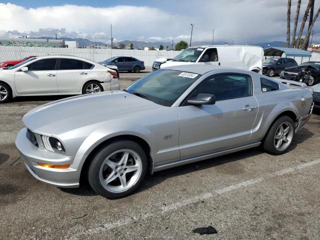 1ZVHT82H255130607 - 2005 FORD MUSTANG GT SILVER photo 1