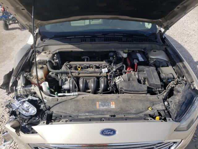 3FA6P0H76HR350094 - 2017 FORD FUSION SE TAN photo 11