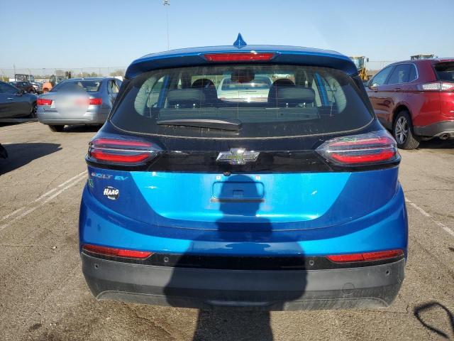 1G1FW6S08P4165024 - 2023 CHEVROLET BOLT EV 1LT BLUE photo 6