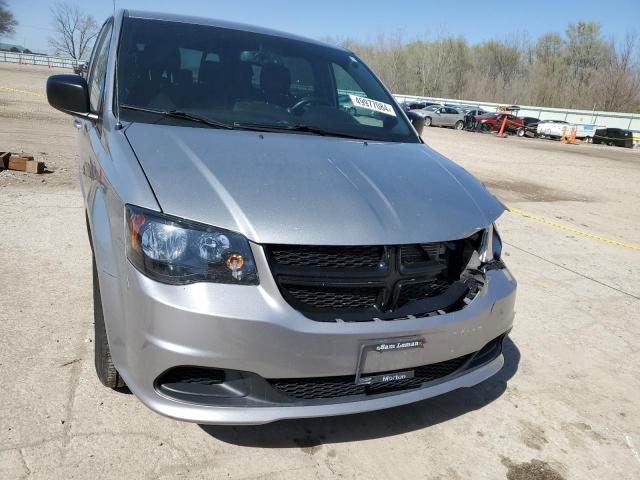 2C4RDGBG1FR516722 - 2015 DODGE GRAND CARA SE SILVER photo 5